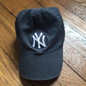 New York Yankees cap